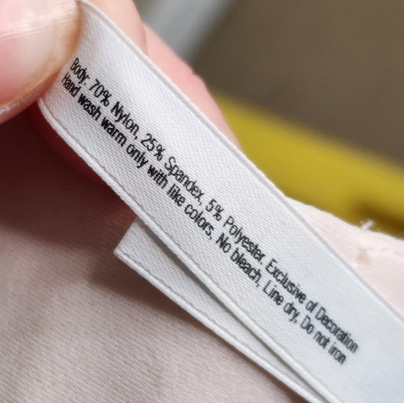 Le Mystere Peach Pink Deep V Lace Unpadded Sexy Bra Size 32 DDD/F - Picture 11 of 11